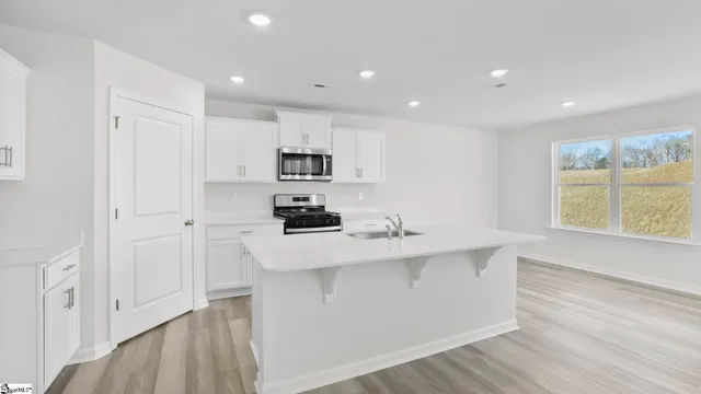 $299,900 | 123 Bobbin Road, Greenville, SC 29611