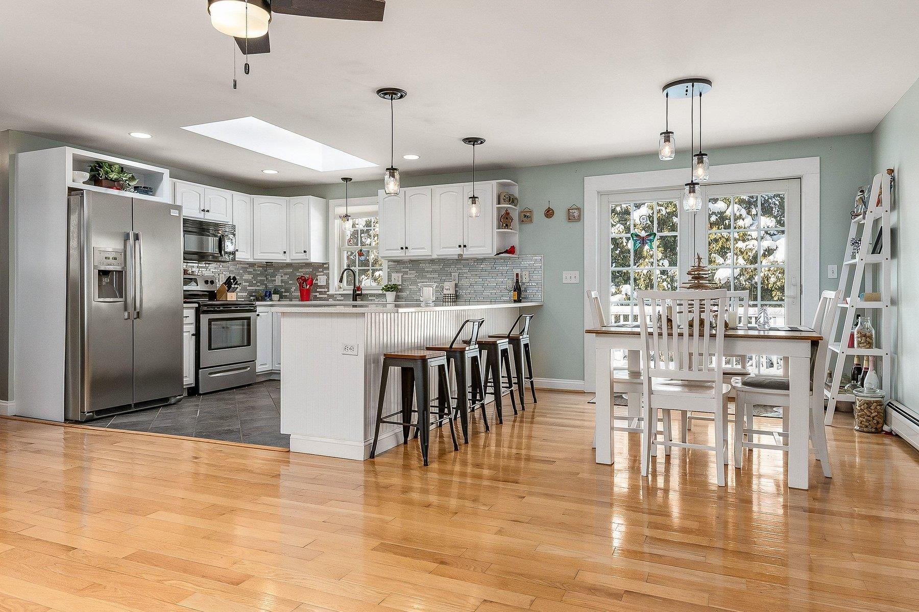 45 Kinsale Drive Rochester, NH 03868 - Photo 3 of 25