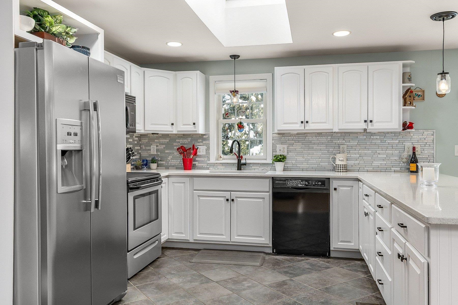 45 Kinsale Drive Rochester, NH 03868 - Photo 5 of 25