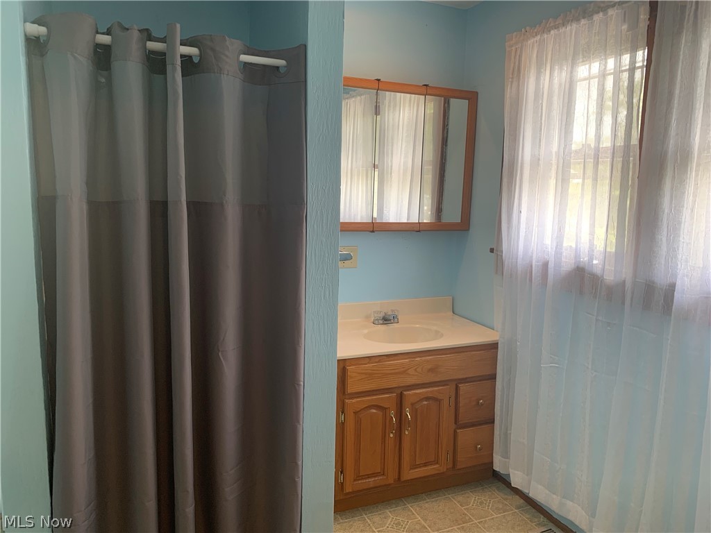 436 Johnson Road Wadsworth, OH 44281 - Photo 5 of 9 Gallery Image 5