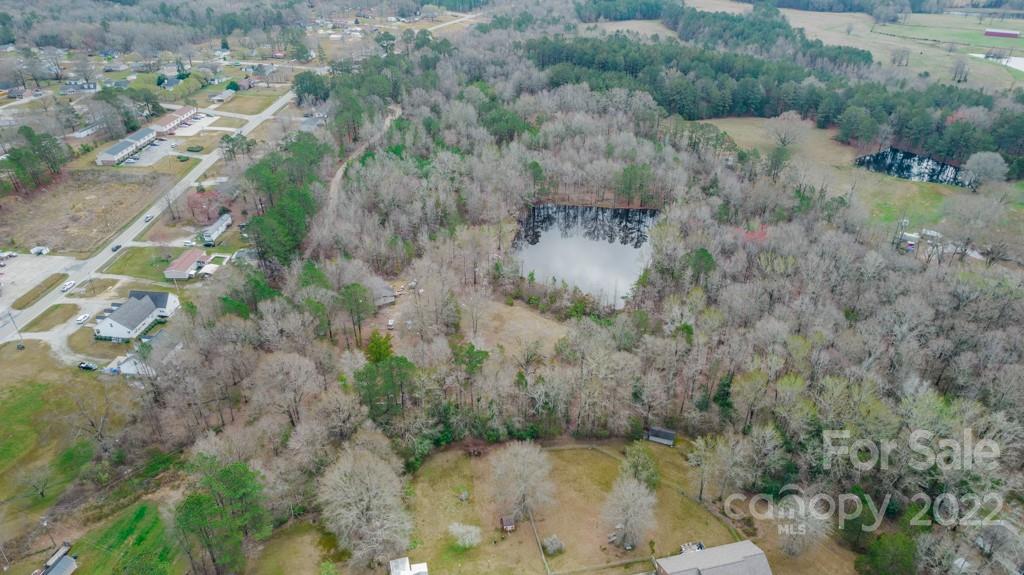 1398 McIlwain Road Lancaster, SC 29720 - Photo 12 of 22 Gallery Image 12