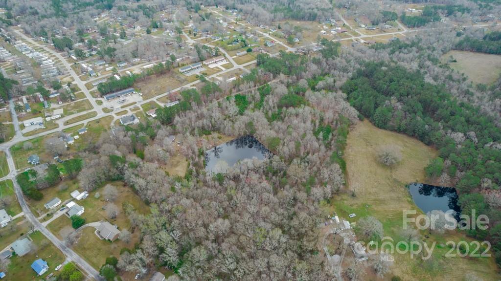 1398 McIlwain Road Lancaster, SC 29720 - Photo 2 of 22 Gallery Image 2