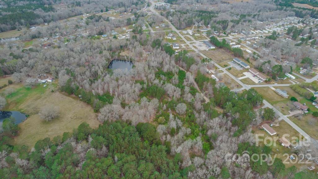 1398 McIlwain Road Lancaster, SC 29720 - Photo 5 of 22 Gallery Image 5