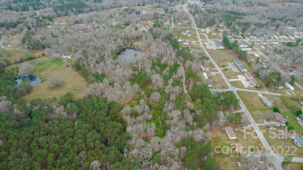 1398 McIlwain Road Lancaster, SC 29720 - Photo 6 of 22 Gallery Image 6