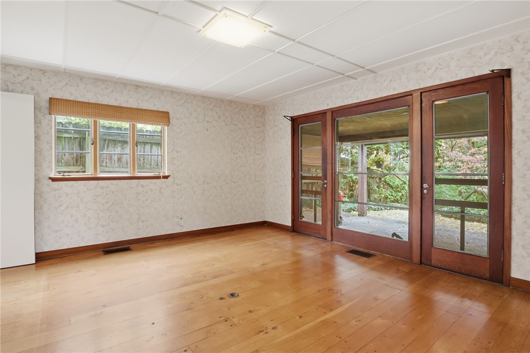 125 Summit Drive Rochester, NY 14620 - Photo 19 of 50