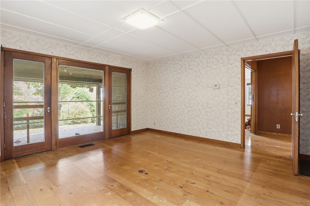 125 Summit Drive Rochester, NY 14620 - Photo 20 of 50