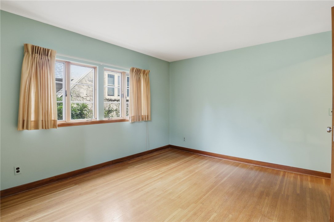 125 Summit Drive Rochester, NY 14620 - Photo 28 of 50