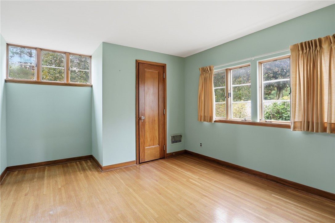 125 Summit Drive Rochester, NY 14620 - Photo 29 of 50