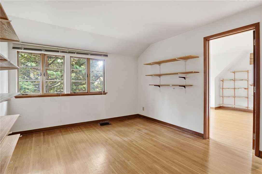 125 Summit Drive Rochester, NY 14620 - Photo 34 of 50