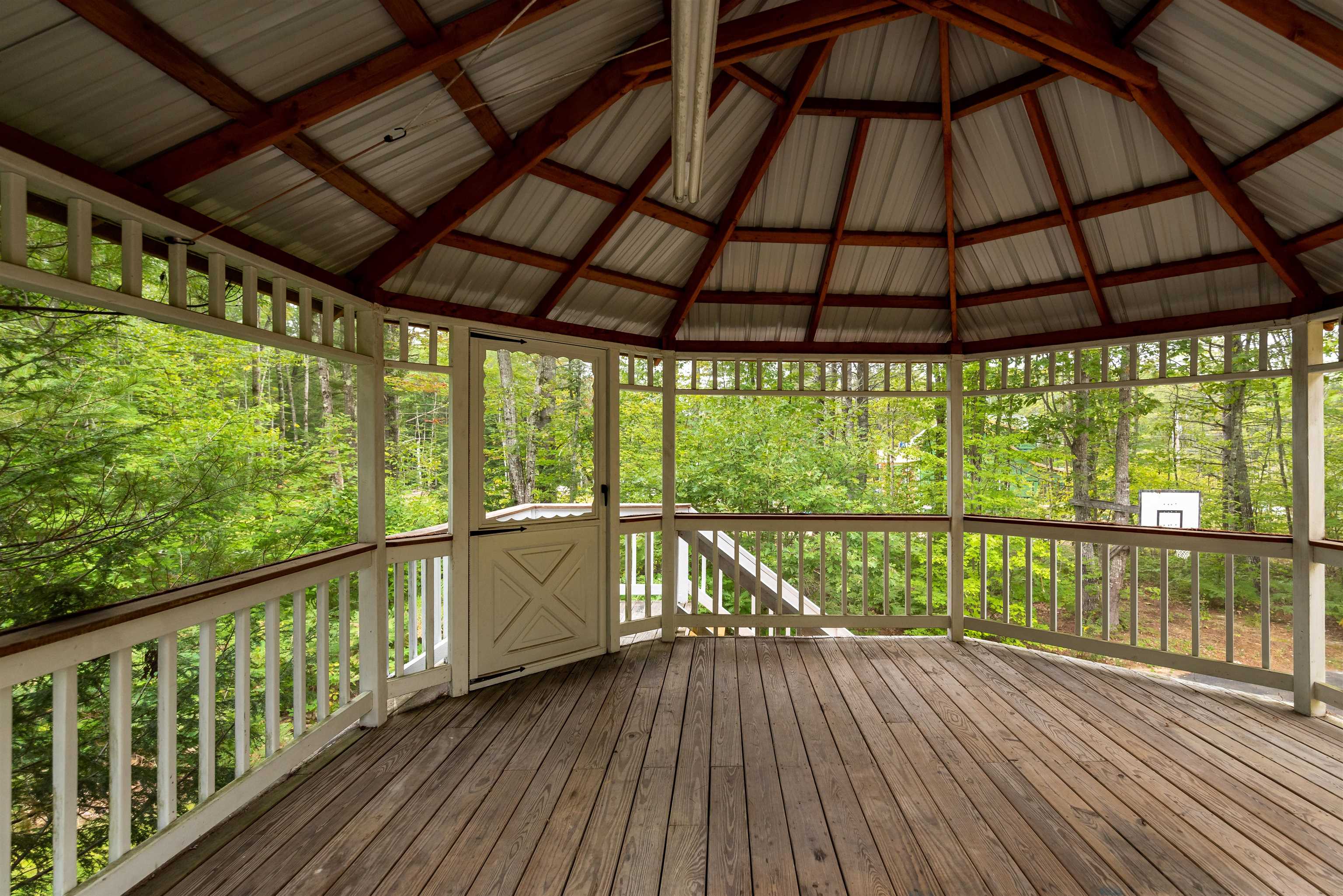 244 Old Goshen Road Conway, NH 03813 - Photo 10 of 30 Gallery Image 10