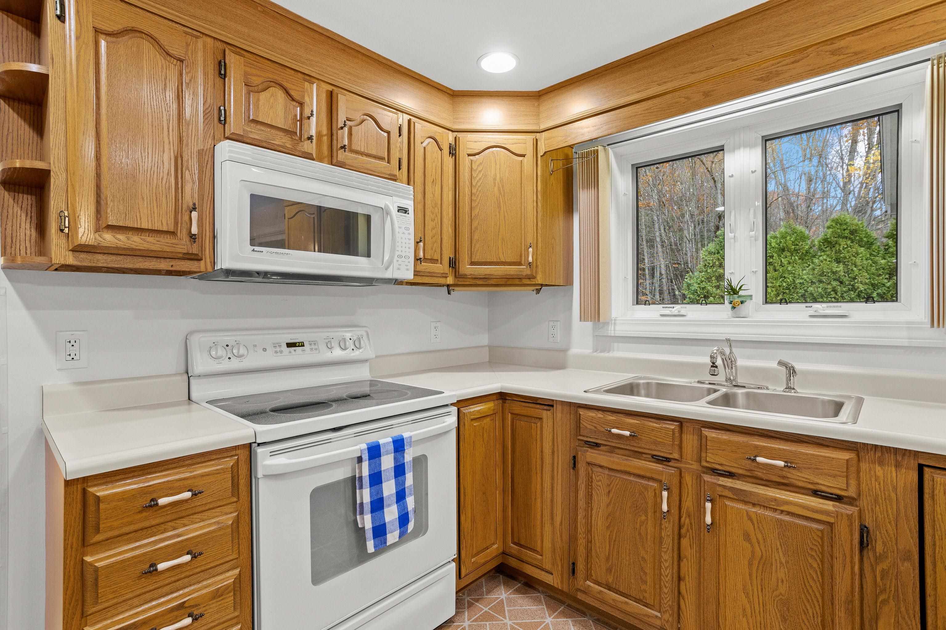 9 Crane Crossing Road, Unit 61 Plaistow, NH 03865 - Photo 19 of 35