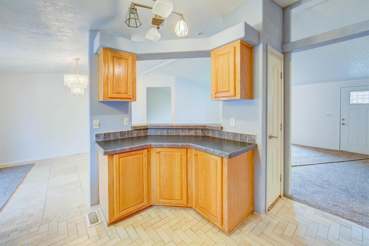 9463 Blackwell Road Central Point, OR 97502 - Photo 6 of 23 Additional Photo