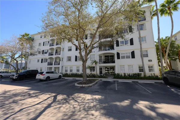 $5,650 | 3255 Northeast 184th Street, Unit 12101, Aventura, FL 33160
