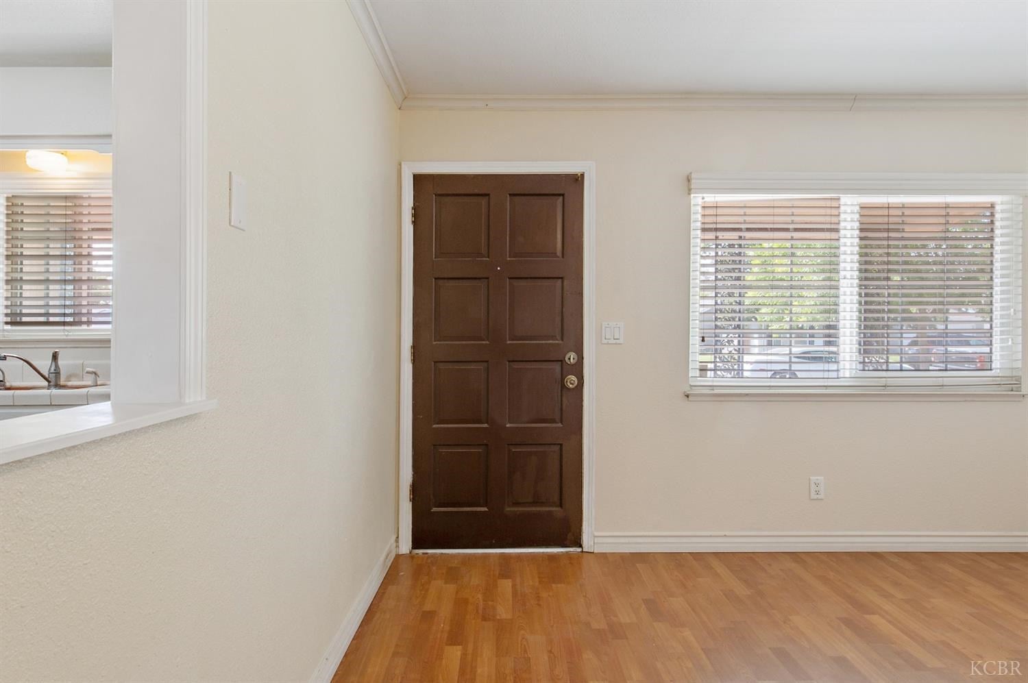 2893 Merlan Way Hanford, CA 93230 - Photo 6 of 30 Gallery Image 6
