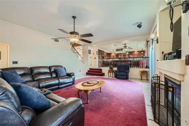 $4,100 | 8748 Castle Hill Avenue, Las Vegas, NV 89129