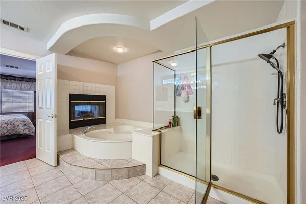 $4,100 | 8748 Castle Hill Avenue, Las Vegas, NV 89129