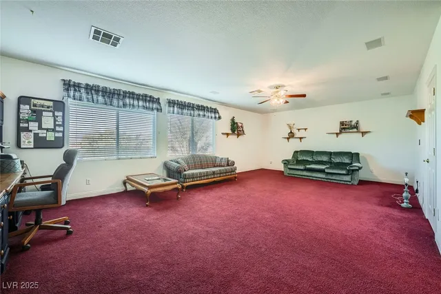 $4,100 | 8748 Castle Hill Avenue, Las Vegas, NV 89129