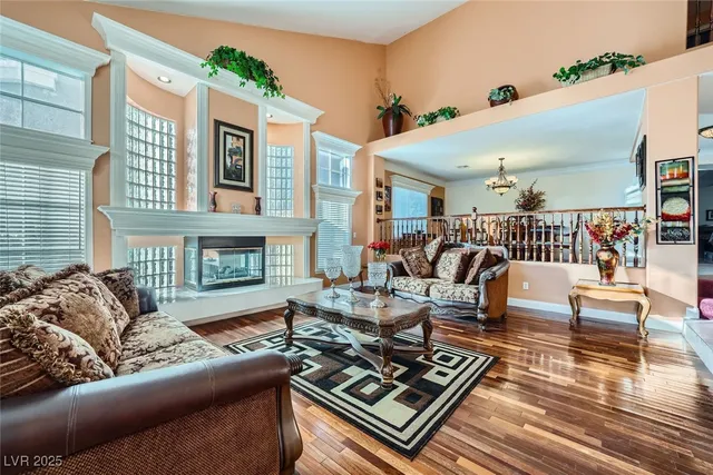 $4,100 | 8748 Castle Hill Avenue, Las Vegas, NV 89129