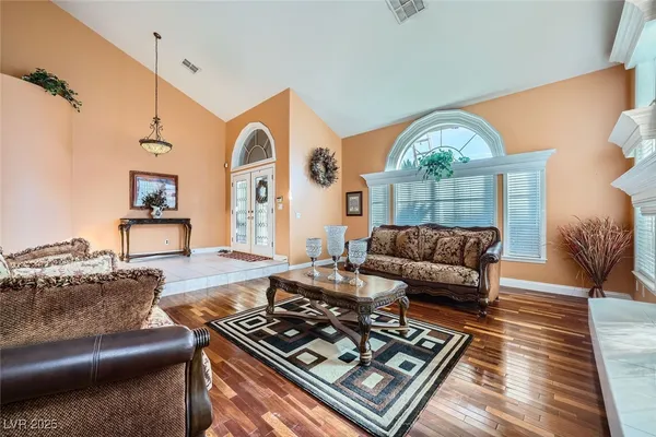 $4,100 | 8748 Castle Hill Avenue, Las Vegas, NV 89129