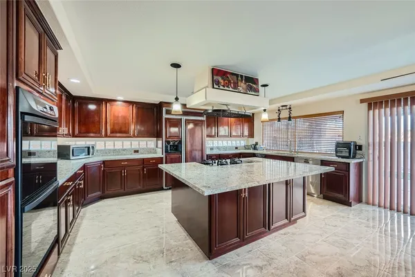 $4,100 | 8748 Castle Hill Avenue, Las Vegas, NV 89129