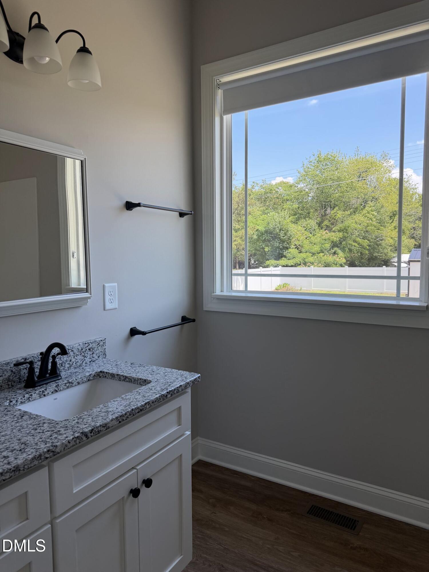 1004 Butler Drive Erwin, NC 28339 - Photo 22 of 41 Owner's suite