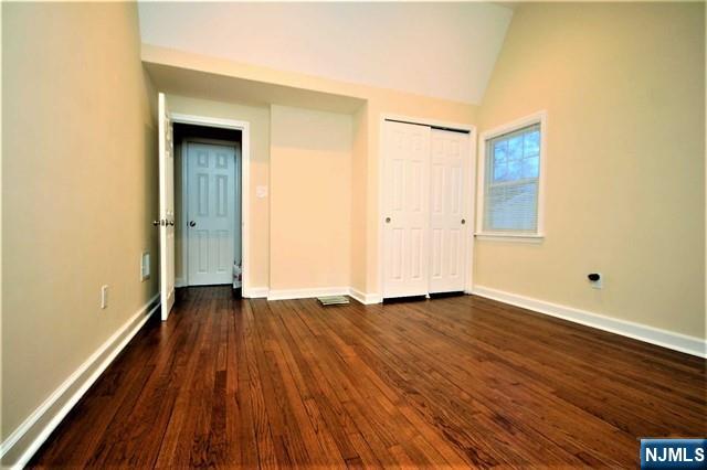 153 Sunset Lane Tenafly, NJ 07670 - Photo 14 of 19