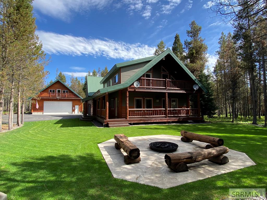 4070 Southgate Island Park, ID 83429 - Photo 1 of 82 Main View