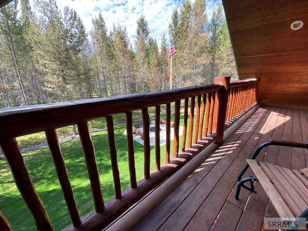 4070 Southgate Island Park, ID 83429 - Photo 44 of 82 Upper deck from loft