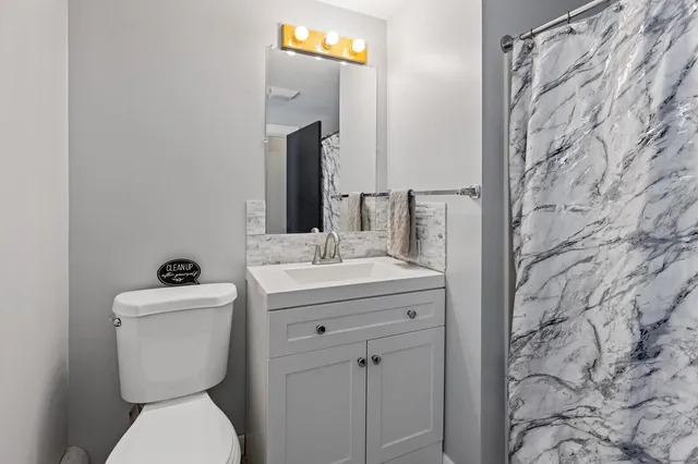 $239,900 | 84 Bray Avenue, Fairfield, ME 04937