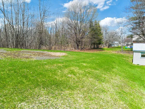 $234,900 | 84 Bray Avenue, Fairfield, ME 04937