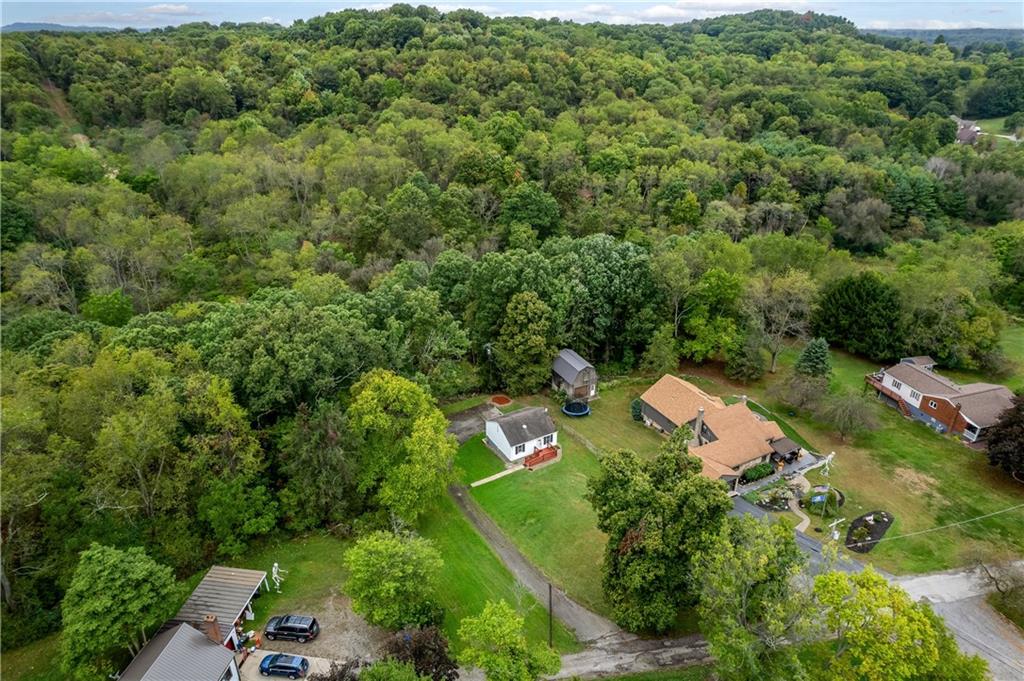 226 Kilgallen Road Butler, PA 16002 - Photo 29 of 38 an aerial view of a house with a yard