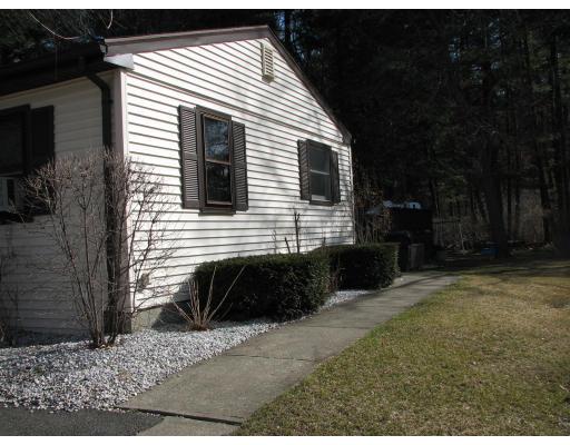 188 Saffron Circle Springfield, MA 01129 - Photo 3 of 27 Gallery Image 3