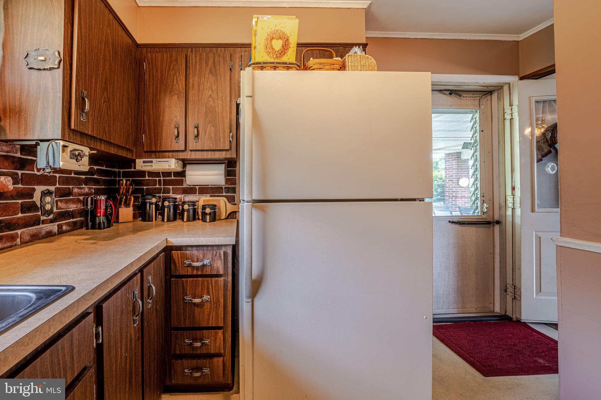 4352 Ruth Road Emmaus, PA 18049 - Photo 14 of 33