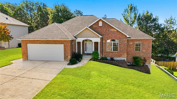 $374,900 | 212 Walnut Street, New Haven, MO 63068