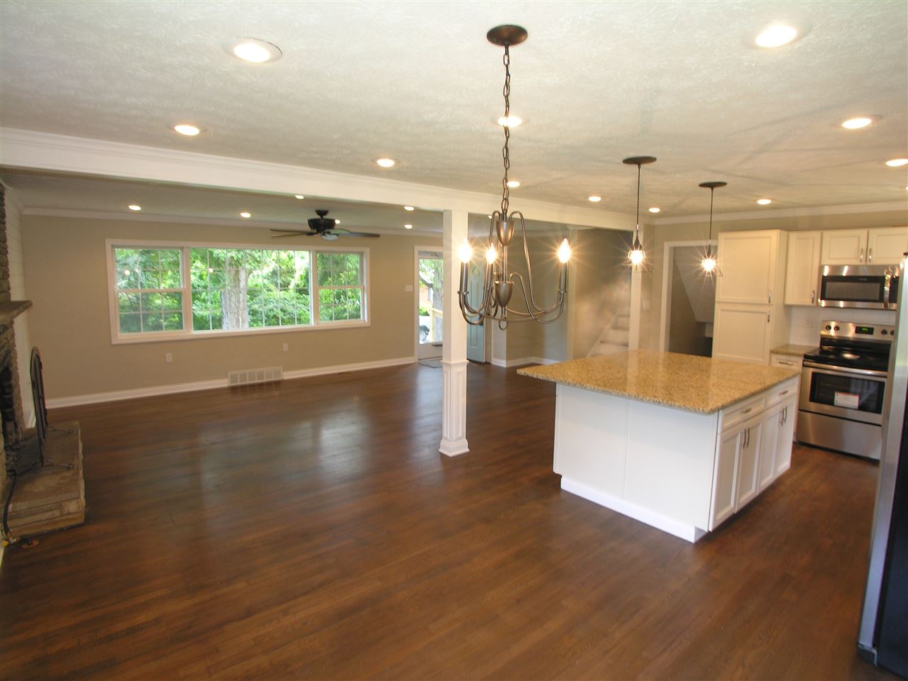 6017 East Pea Ridge Road Huntington, WV 25705 - Photo 5 of 26 Gallery Image 5