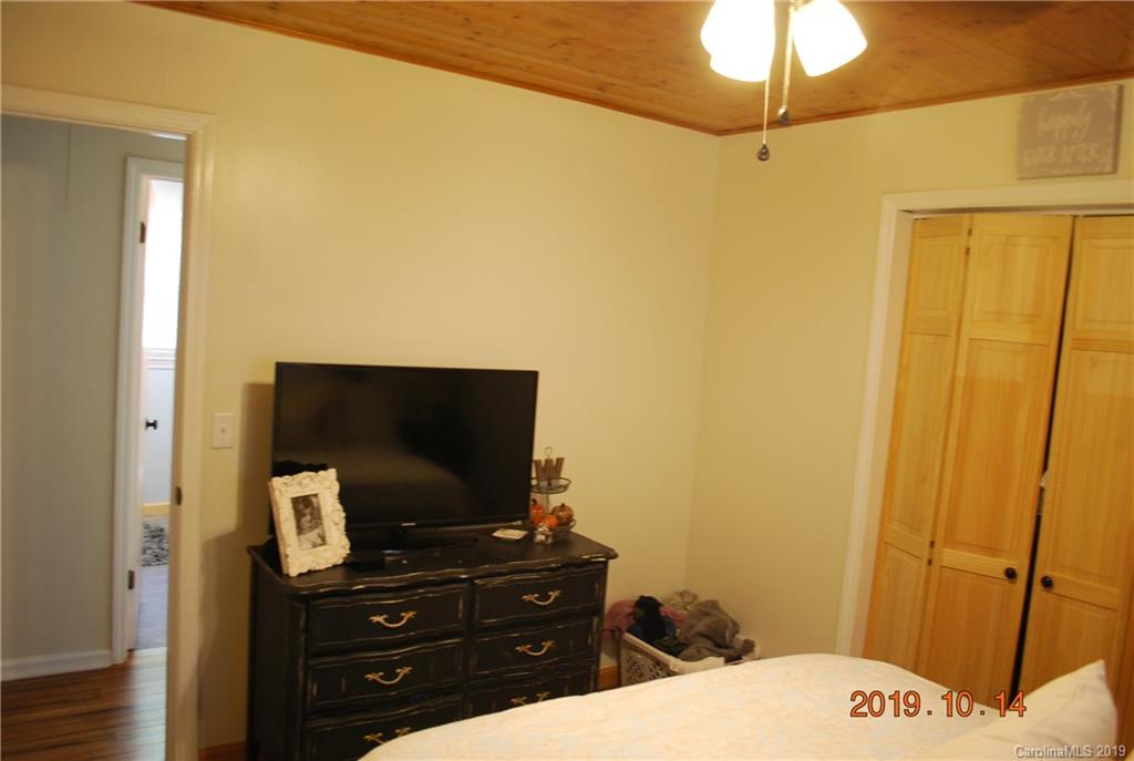 597 Worley Road Marion, NC 28752 - Photo 16 of 46 Gallery Image 16