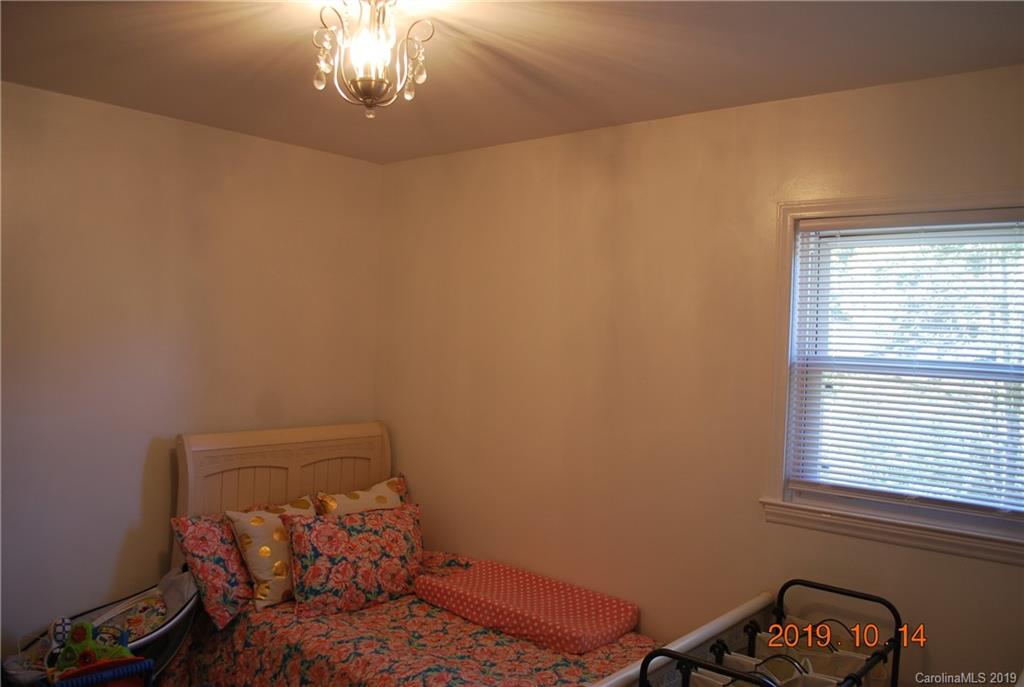 597 Worley Road Marion, NC 28752 - Photo 17 of 46 Gallery Image 17