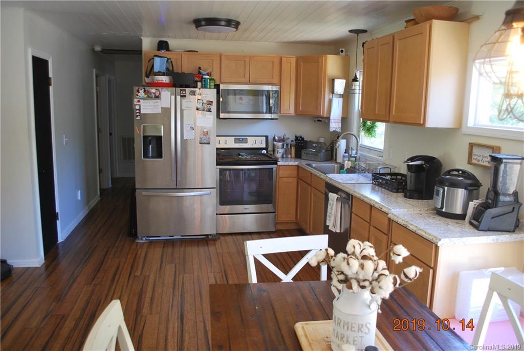 597 Worley Road Marion, NC 28752 - Photo 8 of 46 Gallery Image 8