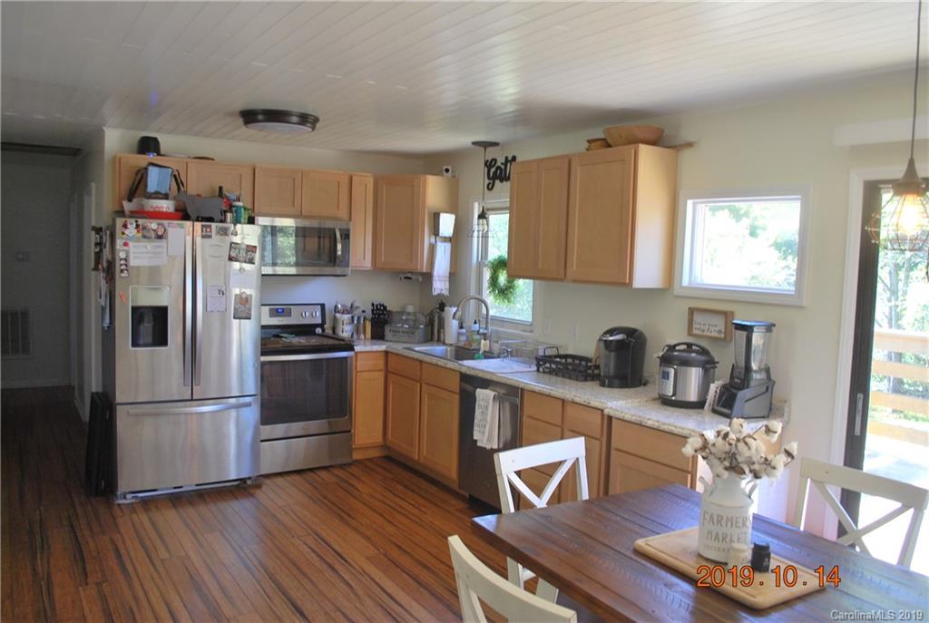 597 Worley Road Marion, NC 28752 - Photo 9 of 46 Gallery Image 9