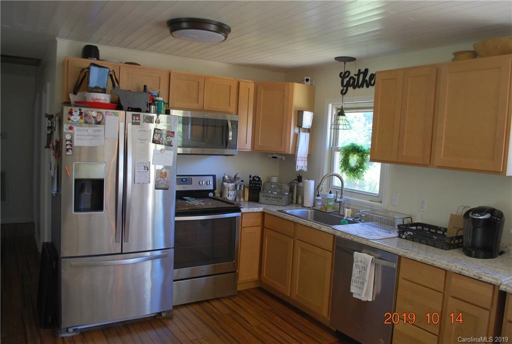 597 Worley Road Marion, NC 28752 - Photo 10 of 46 Gallery Image 10