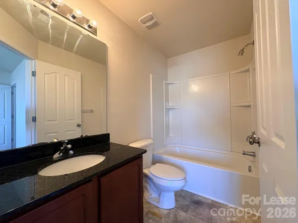 $1,600 | 4327 Kobuk Lane, Charlotte, NC 28269