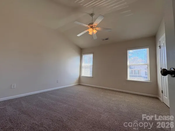 $1,600 | 4327 Kobuk Lane, Charlotte, NC 28269