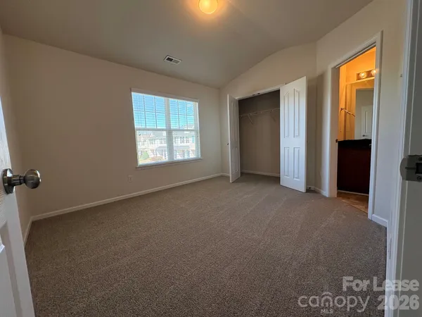 $1,600 | 4327 Kobuk Lane, Charlotte, NC 28269