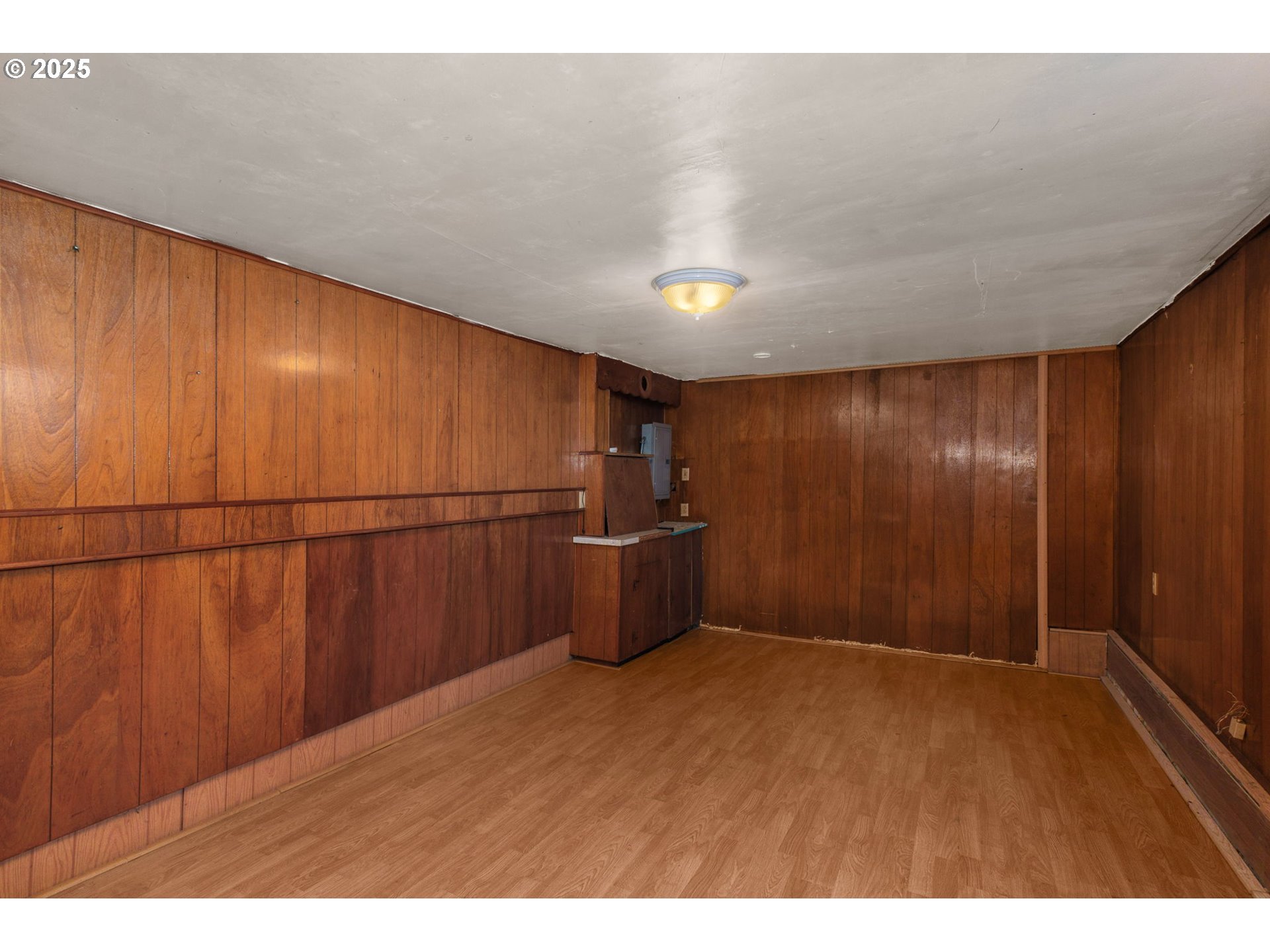 1536 Northeast 77th Avenue Portland, OR 97213 - Photo 16 of 29 Family Room