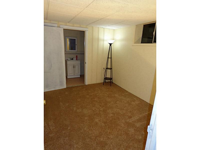 150 Donaldson Road Gibsonia, PA 15044 - Photo 19 of 25 Bedroom. Fourth bedroom with full bathroom attached