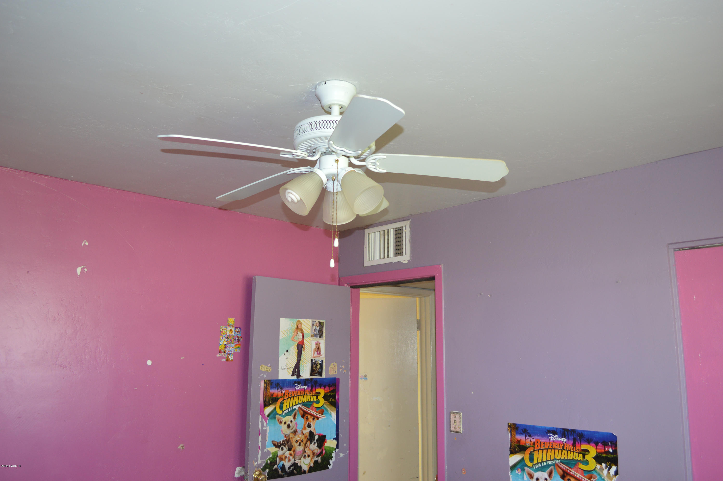 2144 West Pecan Road Phoenix, AZ 85041 - Photo 10 of 30 DSC_0102