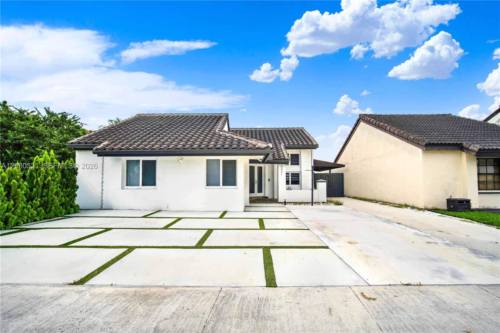 6661 Southwest 127th Path Miami, FL 33183 - Photo 5 of 37
