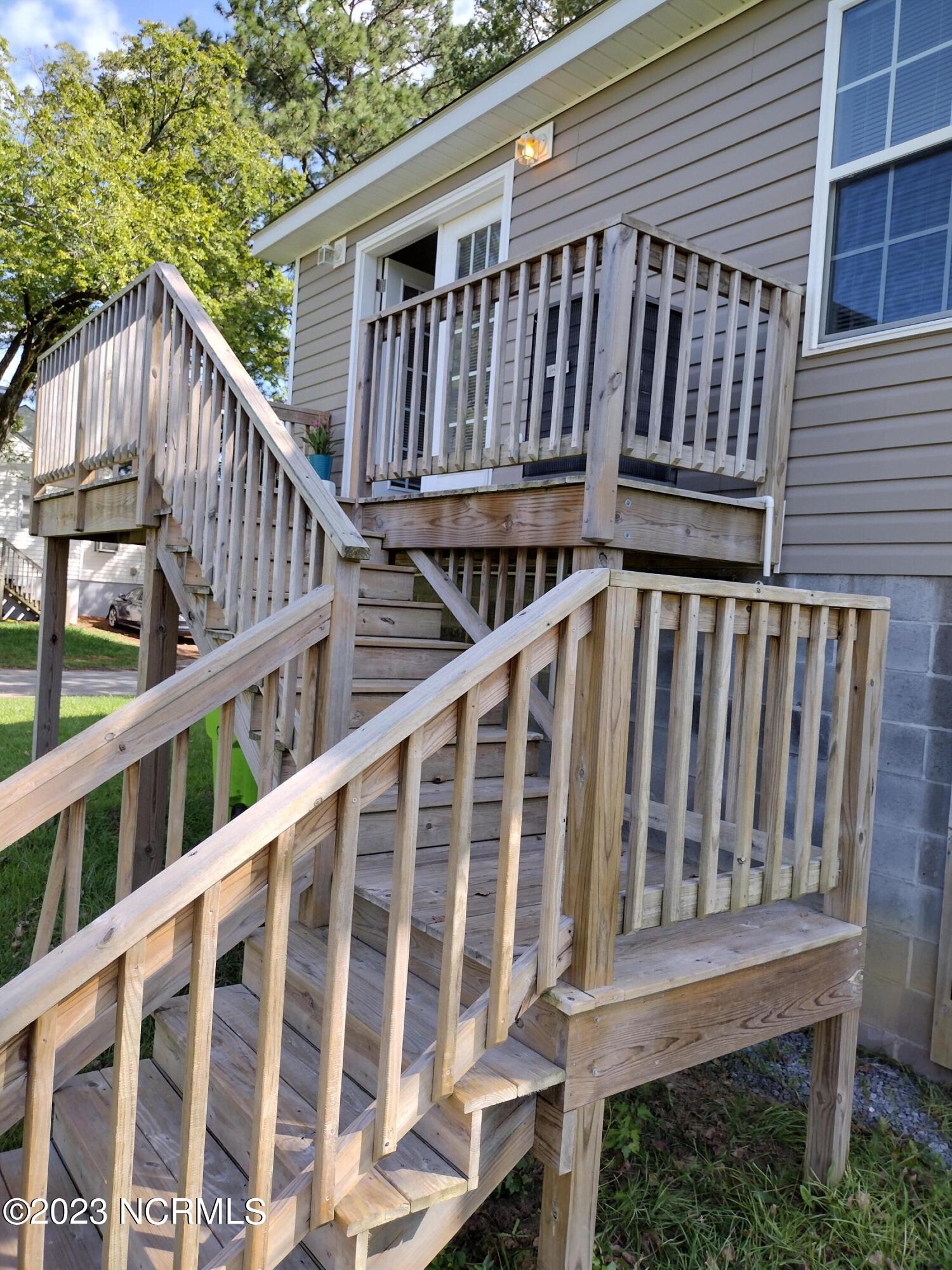 2100 Oaks Road New Bern, NC 28560 - Photo 24 of 30 back deck stairs and landings