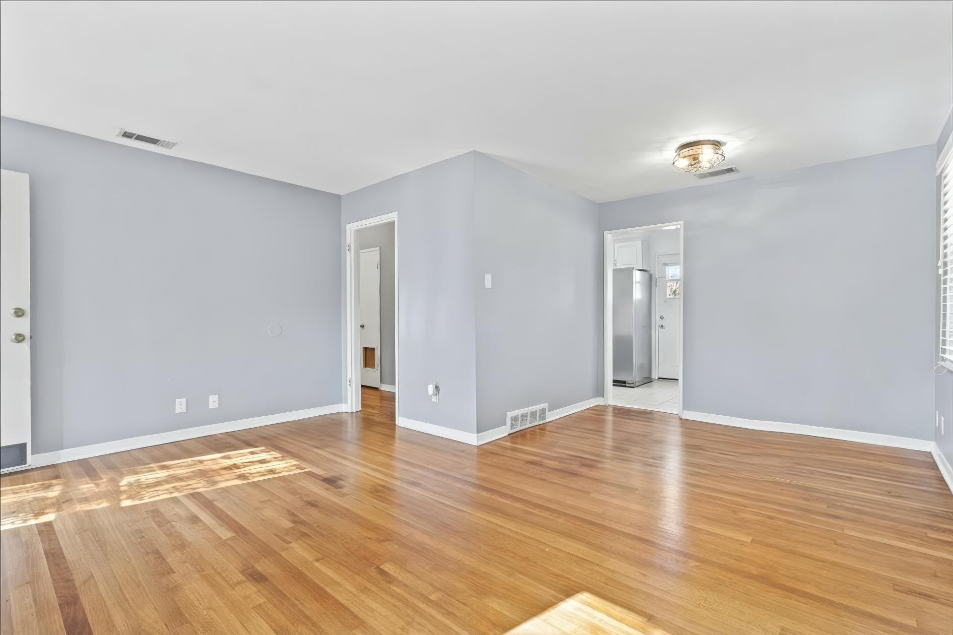 1357 Ivy Road Memphis, TN 38117 - Photo 5 of 29