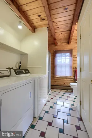 $595,000 | 100 T-544, Fleetwood, PA 19522